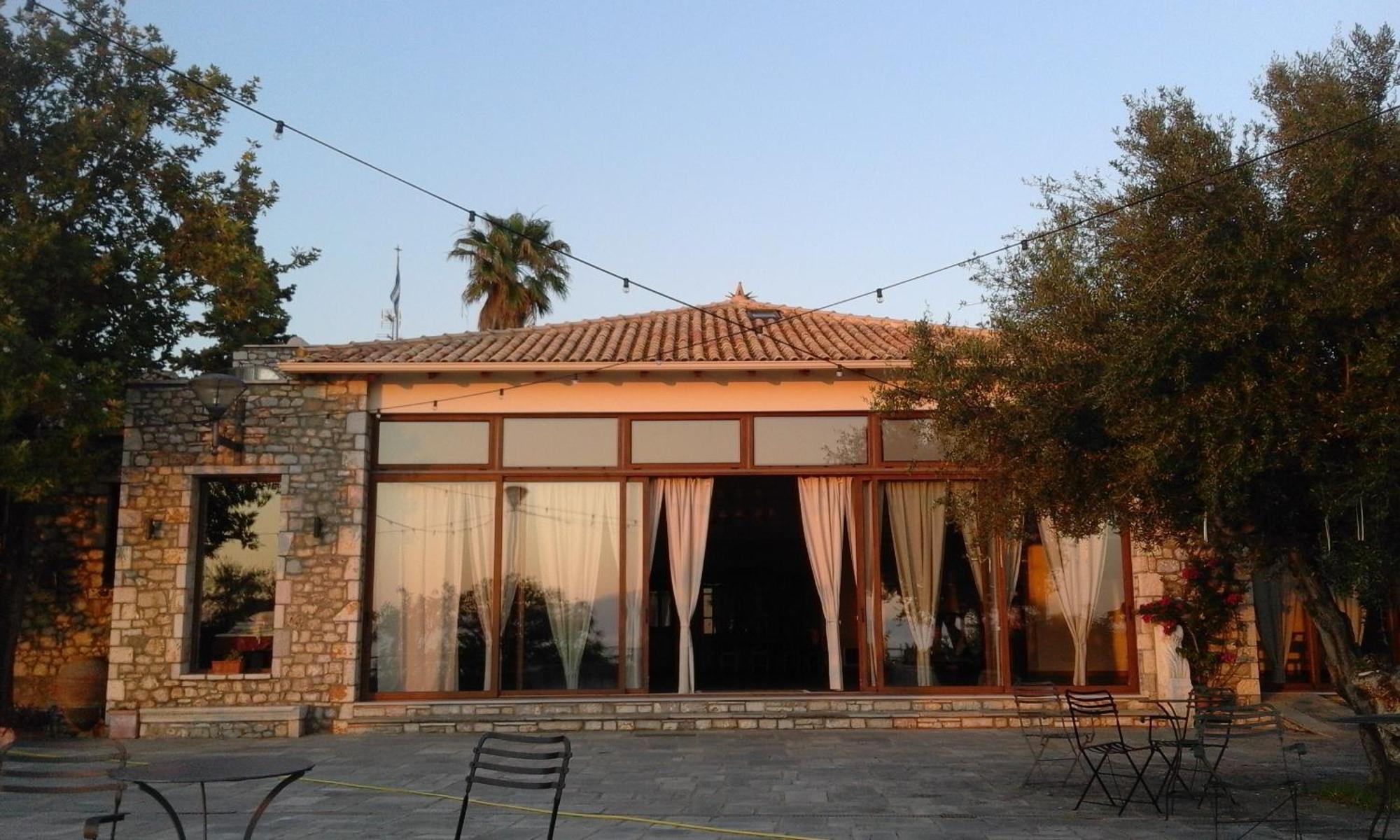 Polas Residencies Aparthotel Kalamata Exterior photo